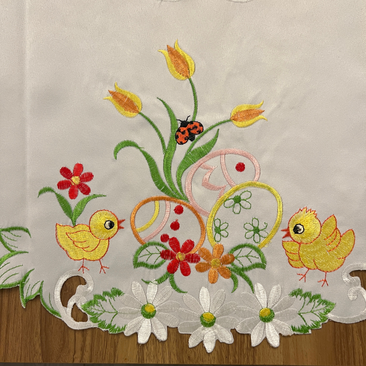 Napperon de Pâques rond 85cm - Trésors de Pologne