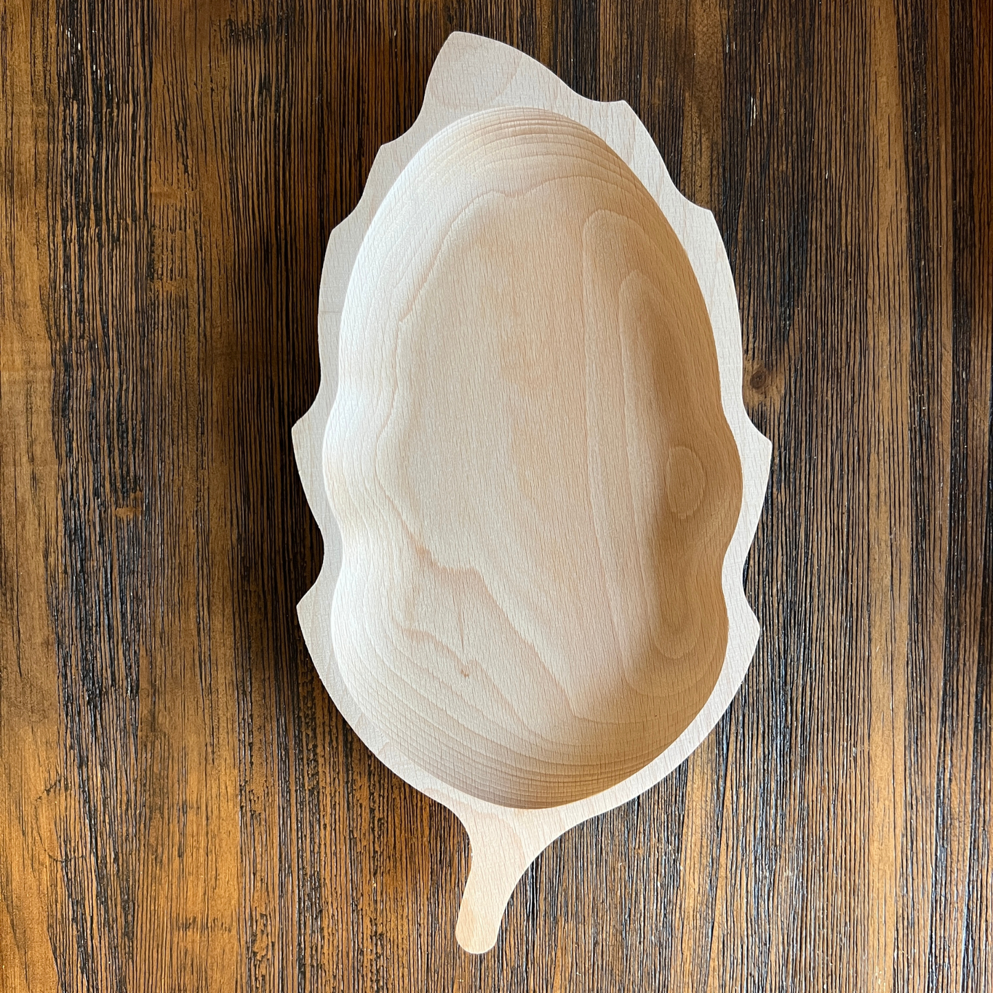 Plateau en bois en forme de feuille - Trésors de Pologne
