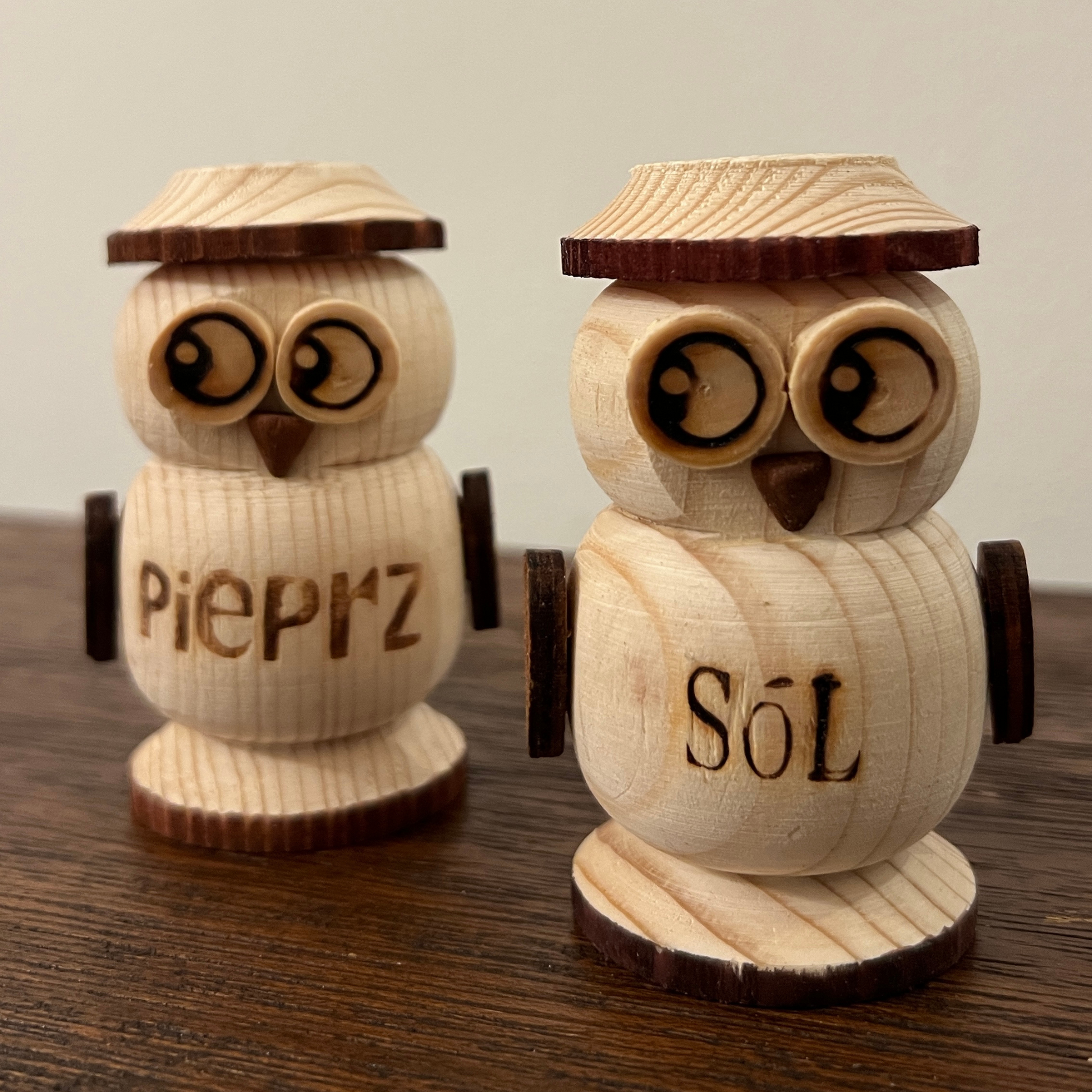 Salière et poivrière en bois - Trésors de Pologne